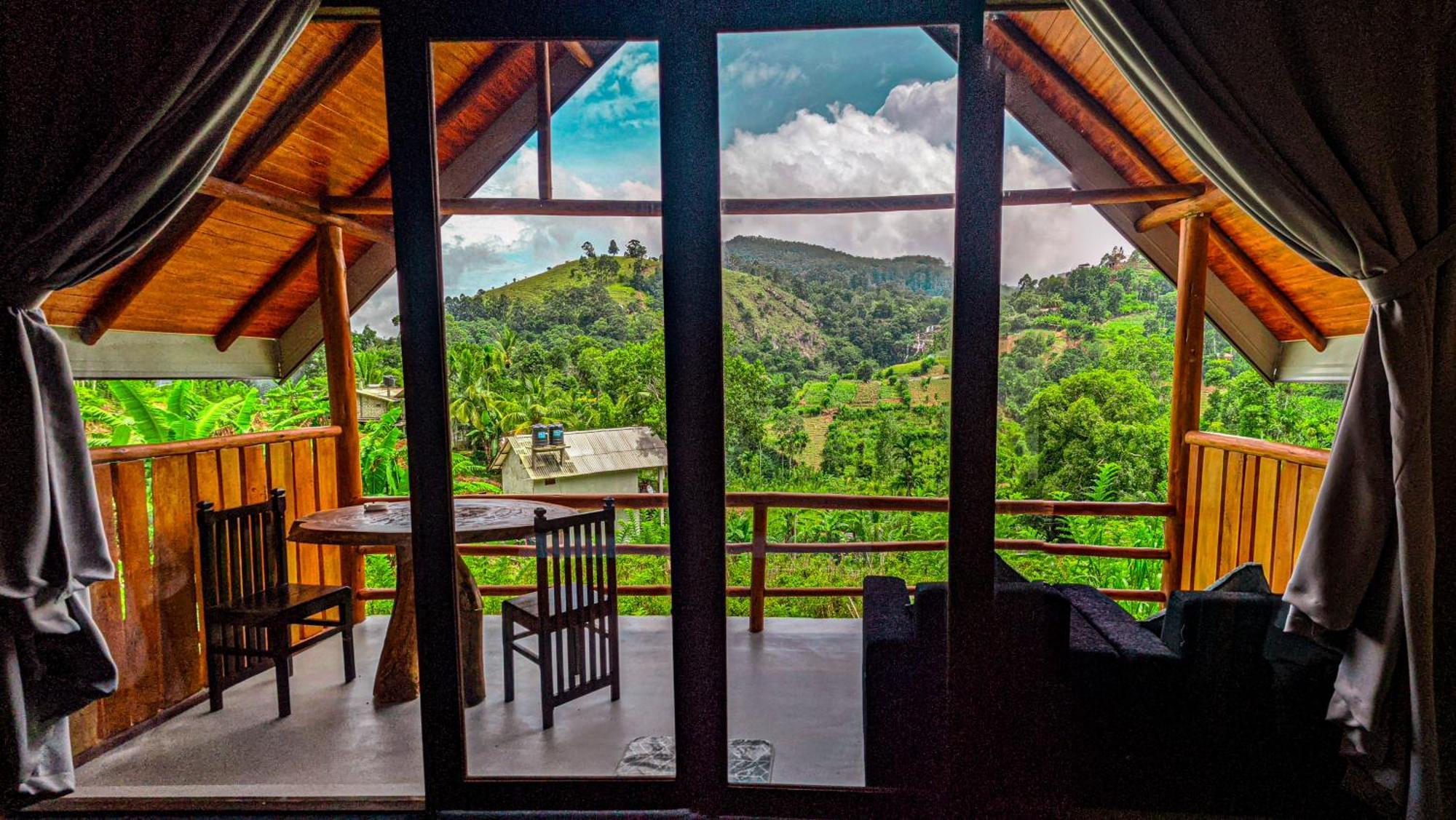 Ella Lovers View Cabins Exterior photo